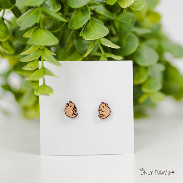 Load image into Gallery viewer, Chinchilla Wooden Ear Stud
